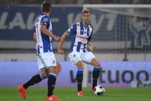 地旅游业的 地旅游业的